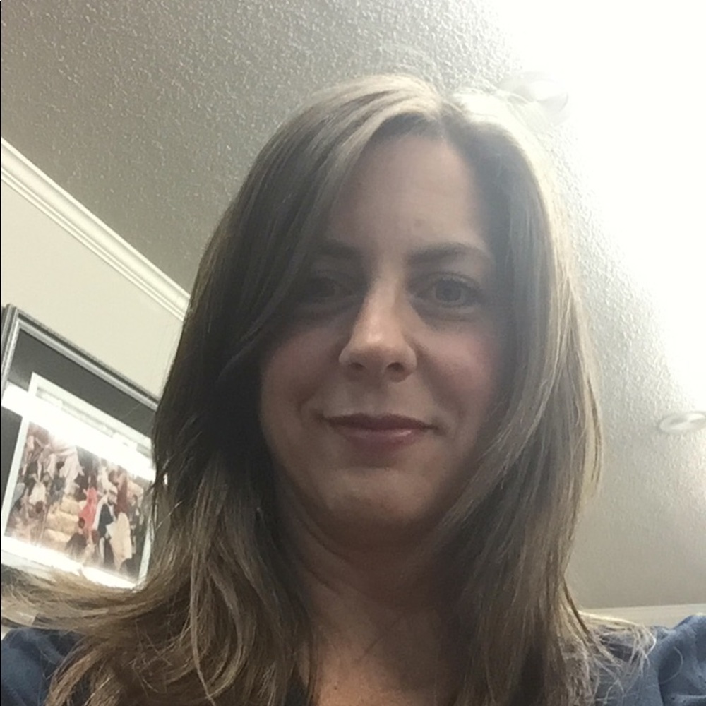 Meet your Posher, Stephanie
